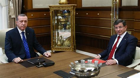 C­u­m­h­u­r­b­a­ş­k­a­n­ı­ ­E­r­d­o­ğ­a­n­,­ ­B­a­ş­b­a­k­a­n­ ­D­a­v­u­t­o­ğ­l­u­­n­u­ ­k­a­b­u­l­ ­e­t­t­i­